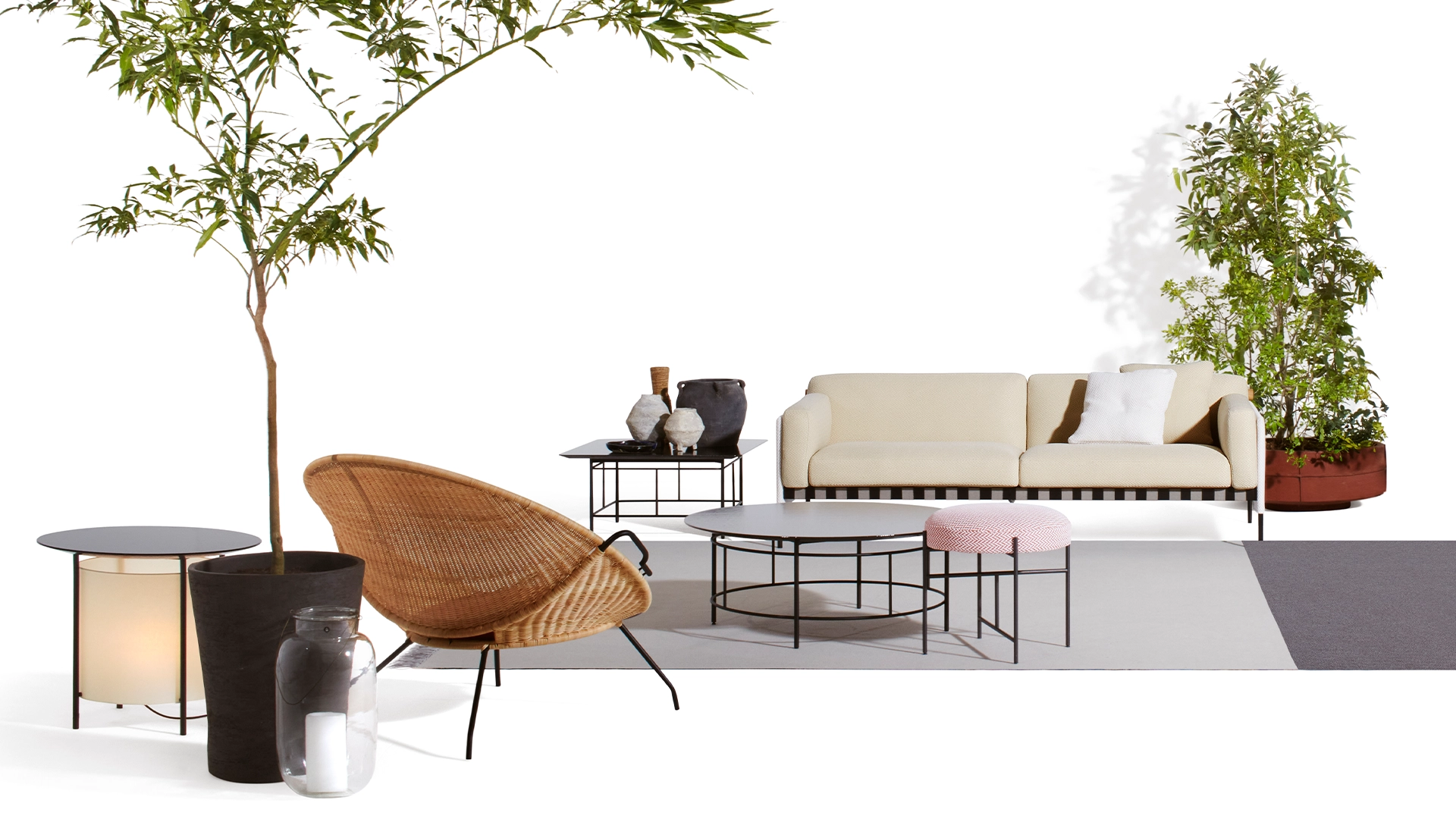 Designer outdoor sofa: ouutoor Etiquette
